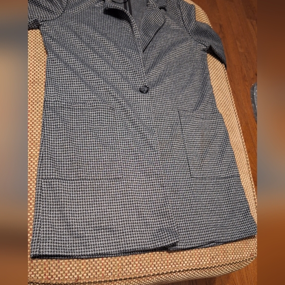 Philosophy By Republic Black and Gray Houndstooth Blazer Duster - Picture 8 of 11